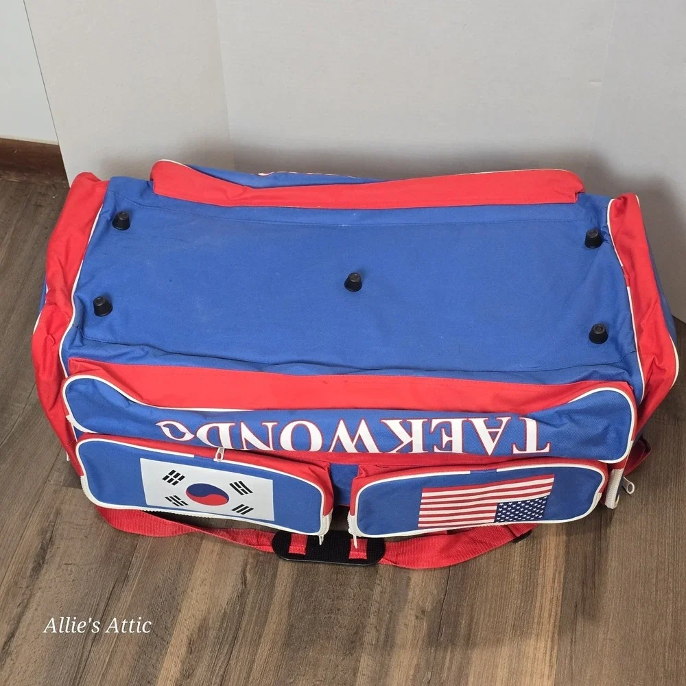 Taekwondo Black Belt Academy Duffle ATA Sparring Gear Bag Martial Arts 26x13